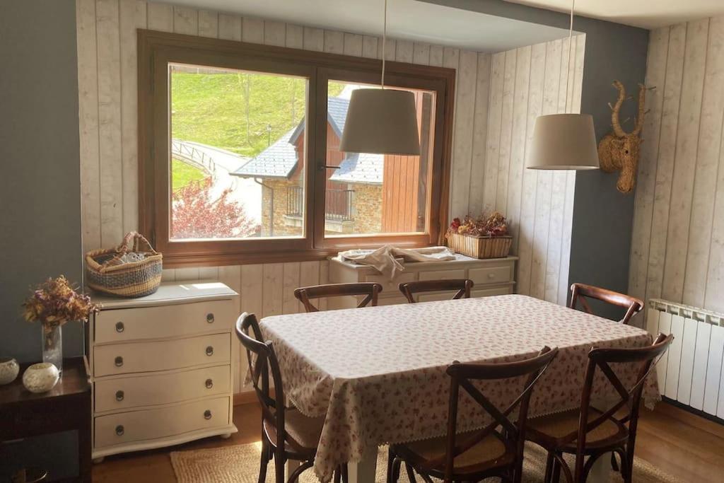 Elegante Apartamento En Escarrilla Con Vistas Al Valle Extérieur photo